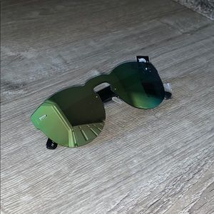 Women’s Sunglaases